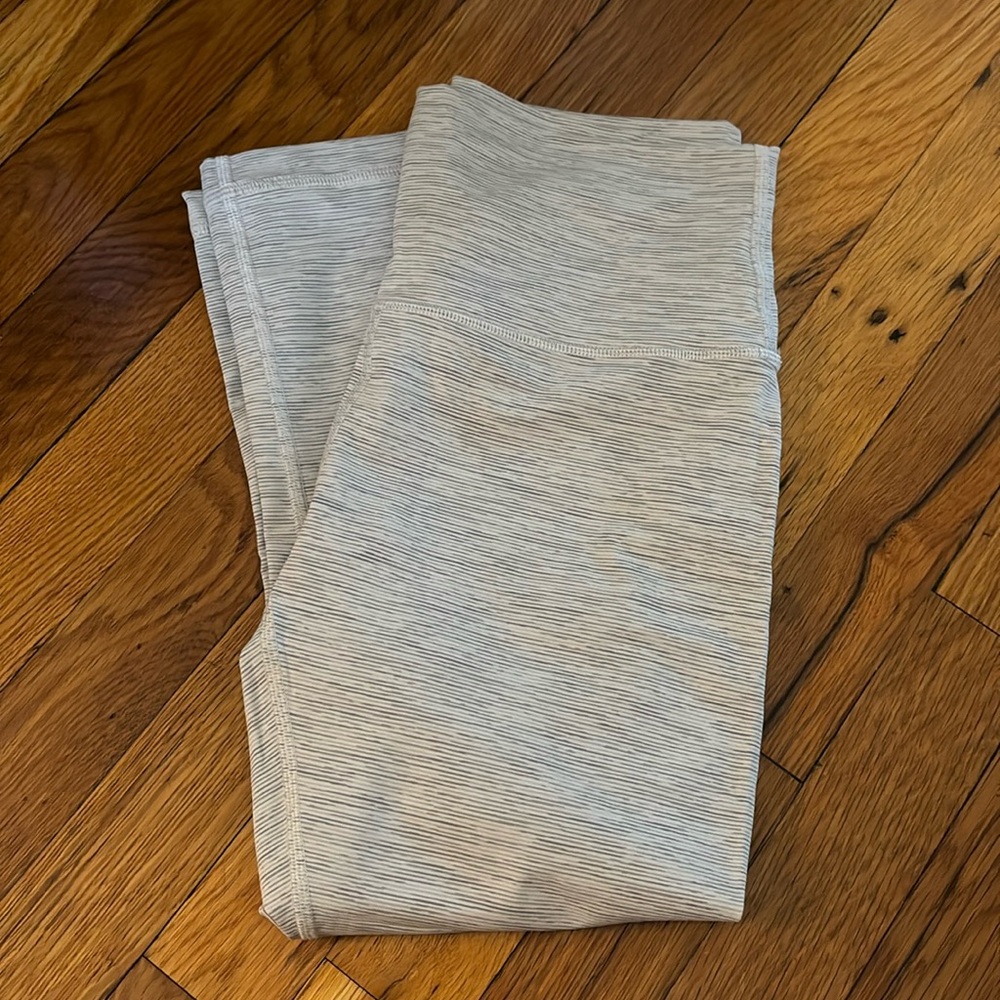 Lulu lemon cropped leggings